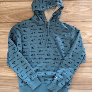Men's Champion size Small logo hoodie in teal blue